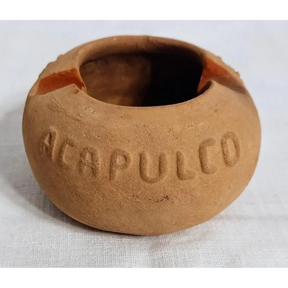 Vintage Ashtray Me lo Robe EN Los Rancheros - Acapulco No Cracks or Chips